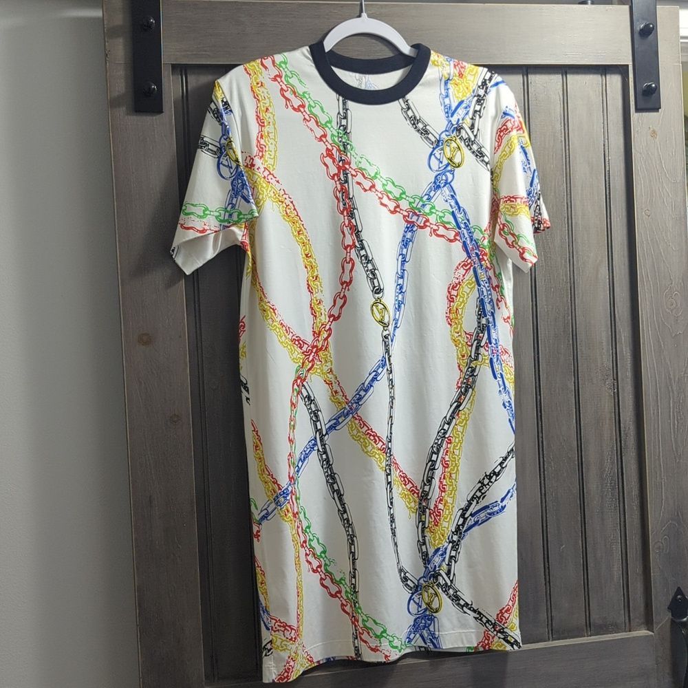2021 Louis Vuitton T-Shirt Dress Collection by Nicolas Ghesquiere - Picture 1 of 14